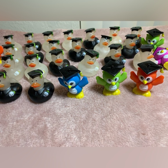 30 Small Rubber Ducks and Owls - Picture 3 of 3